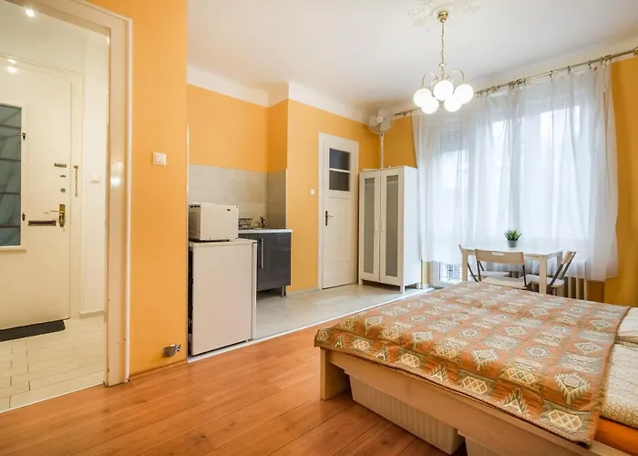 Bpr Cercle Point * Budapest